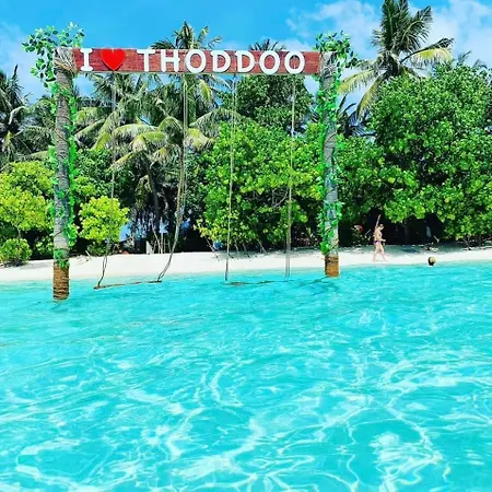 Hi Heaven Thoddoo Hotel